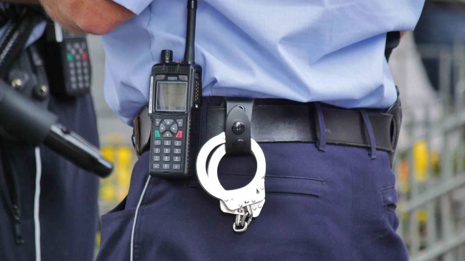 Unbekannte dringen gewaltsam in Tankstelle in Steinheim ein – Ermittlungen der Polizei laufen